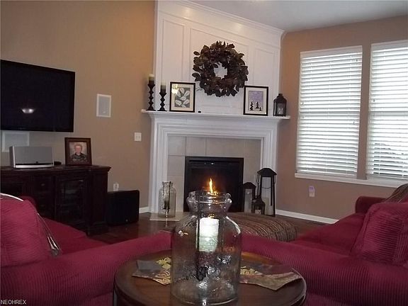5th image of 9171 Tahoe Cir