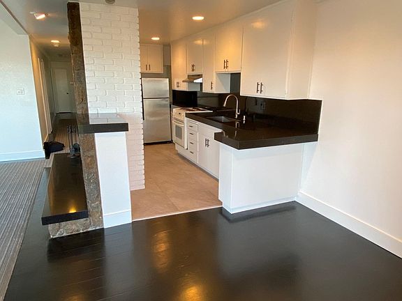 Dining area into kitchen