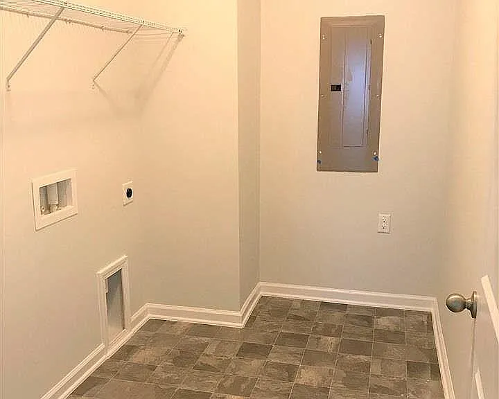 2975 Farmhouse Dr — Photo 18