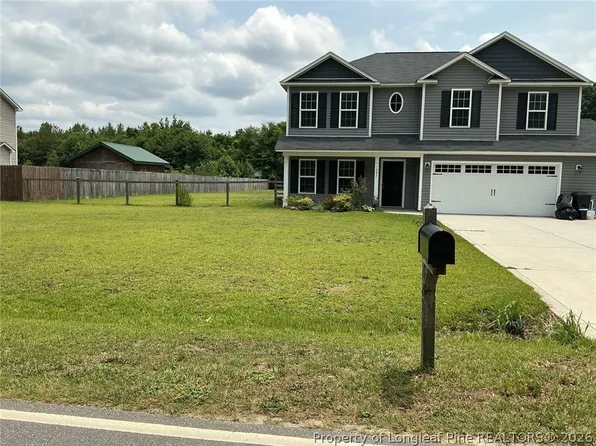 1282 Golf Course Rd, Raeford, NC 28376