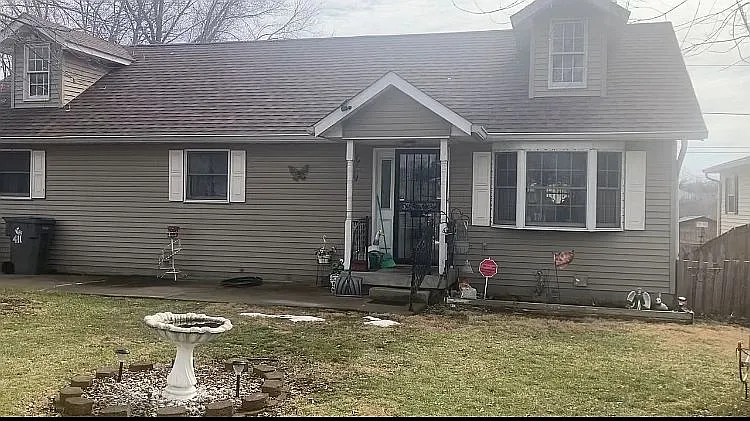 411 Gimber Ct photo 1