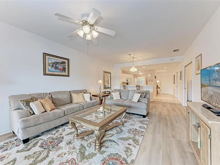 6326 Grand Oak Cir #203 — Photo 10