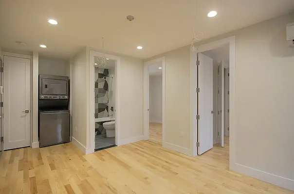 Rented by Rentopia | media 10