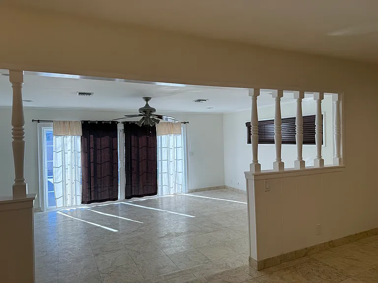 10247 Eglise Ave — Photo 16