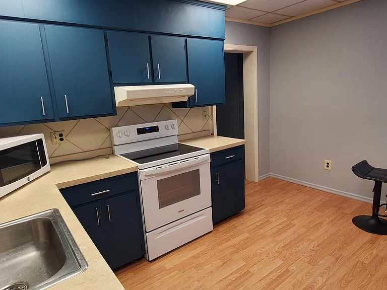 100 Garibaldi Ave #1 — Photo 12