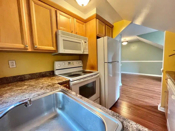 (undisclosed Address), Larchmont, NY 10538