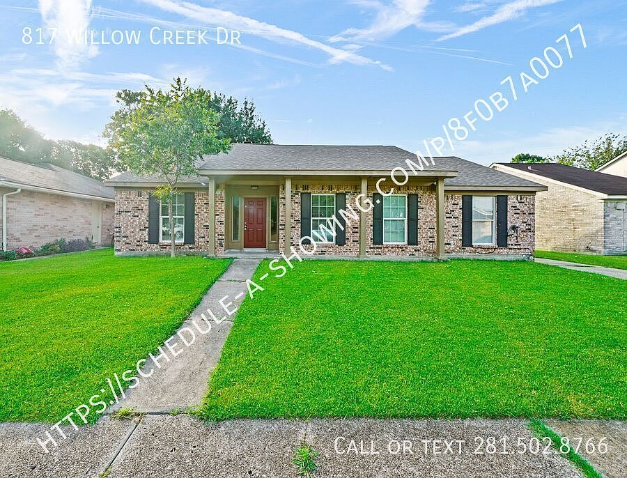1st image of 817 Willow Creek Dr