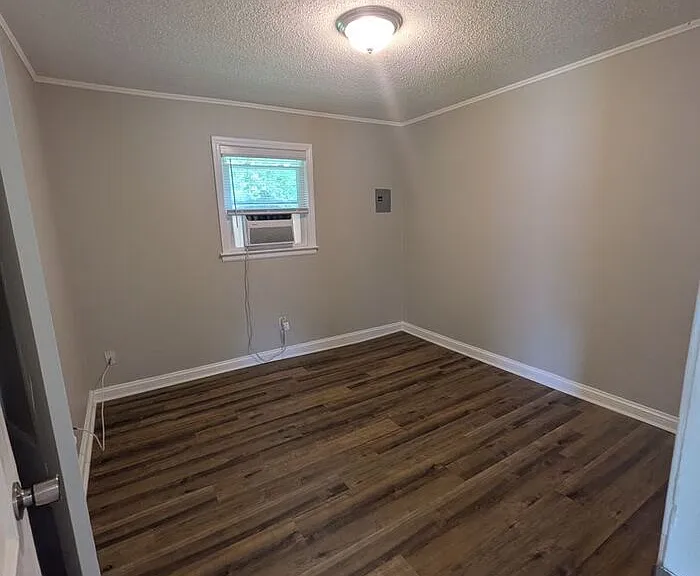 2249 Story St — Photo 5