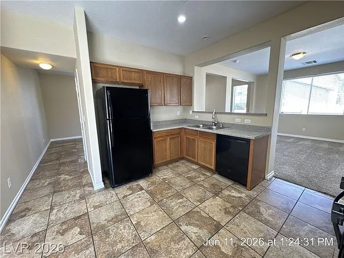 8465 Adams Valley St — Photo 9