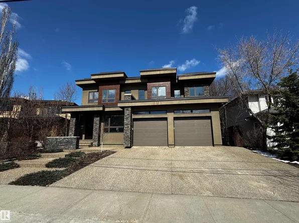 14374 Park Dr NW, Edmonton, AB T5R 5V2