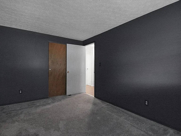 2138 Sprucefield Dr — Photo 15