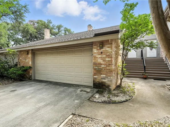 8 Oak Villa Rd #G-2, Canyon Lake, TX 78133