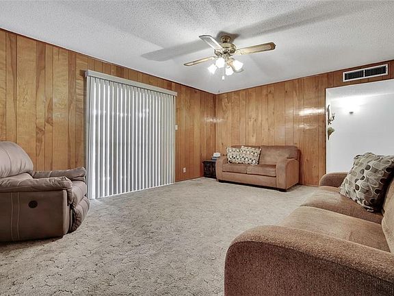 5th image of 10148 Honolulu Dr