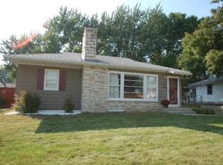 3229 Chowen Ave N, Robbinsdale, MN 55422