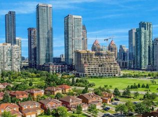 4130 Parkside Village Dr #36, Mississauga, ON L5B 0L7