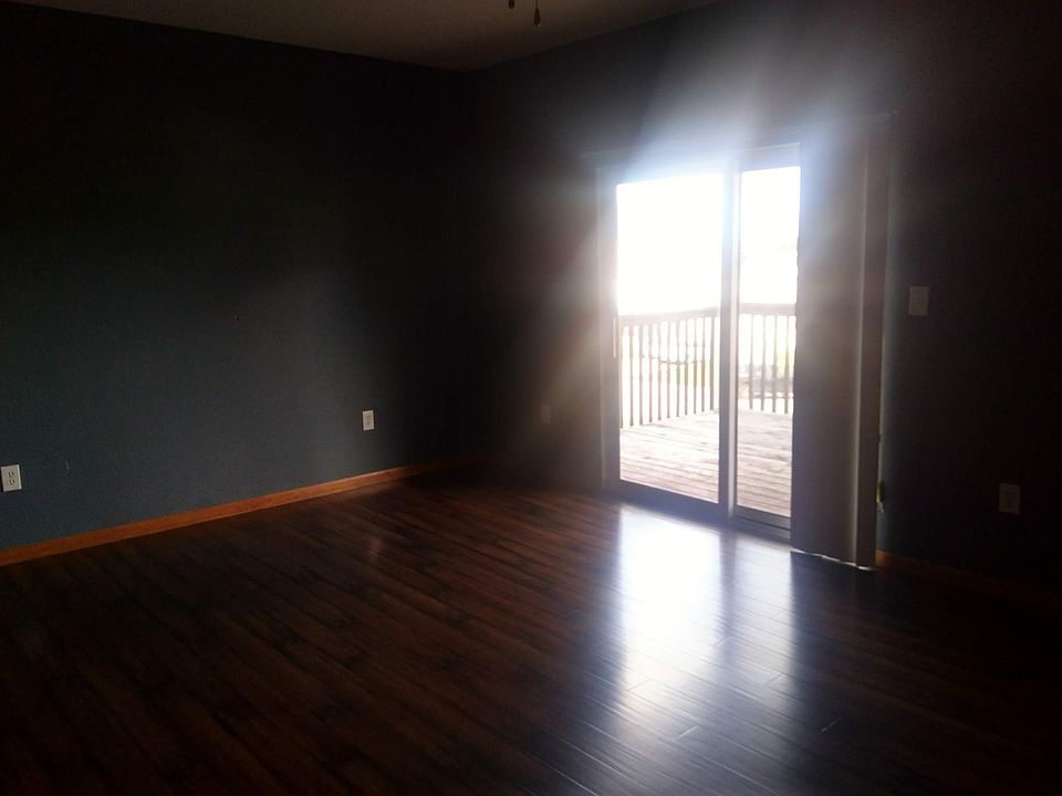 1st image of 425 Thornton St APT D