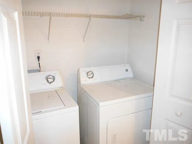 1725 Tw Alexander Dr #301 — Photo 18