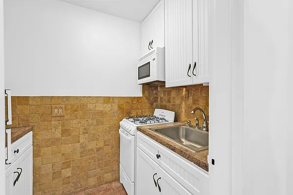 Rented by Weichert Properties - NYC | media 29