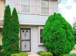 8555 Golden Ridge Ct, Lorton, VA 22079