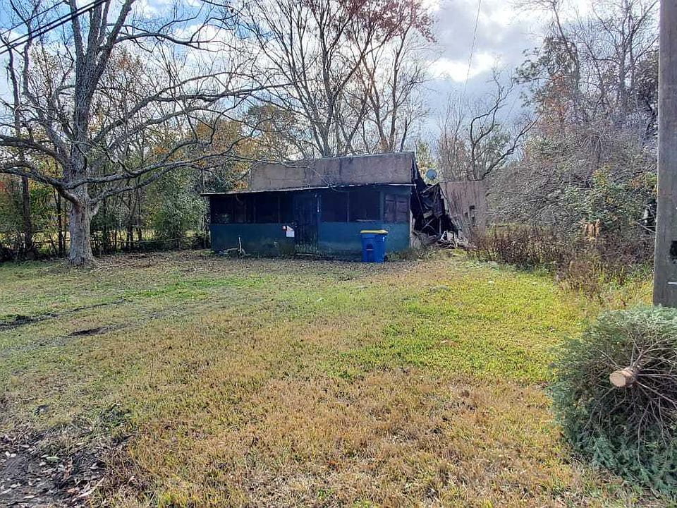 1st image of 5844 Droad St