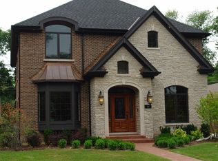 1704 W Crescent Ave, Park Ridge, IL 60068