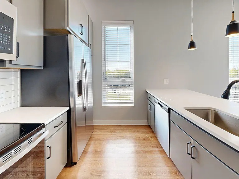 2B-Midpoint-East-Kitchen 2B-Midpoint-East-Kitchen