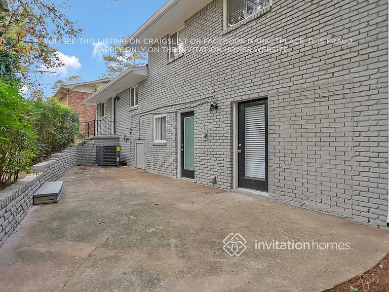 2631 Cavalier Dr — Photo 24