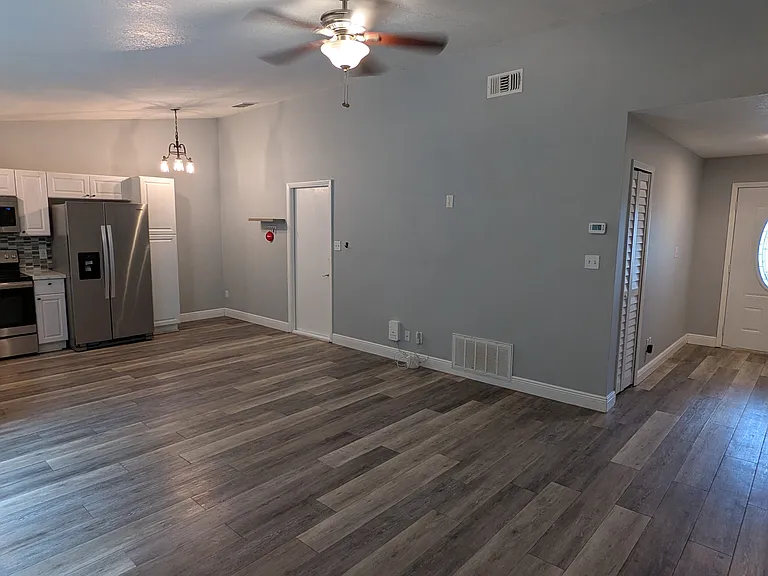 492 Wild Fox Dr — Photo 6