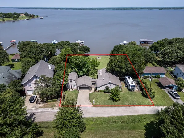 816 Shoreline Dr, West Tawakoni, TX 75474