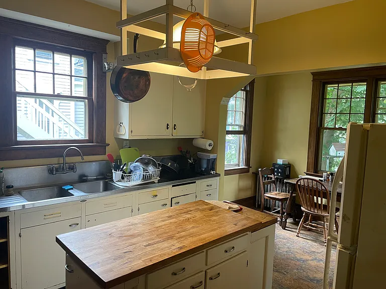 840 W Huron St #5 — Photo 4