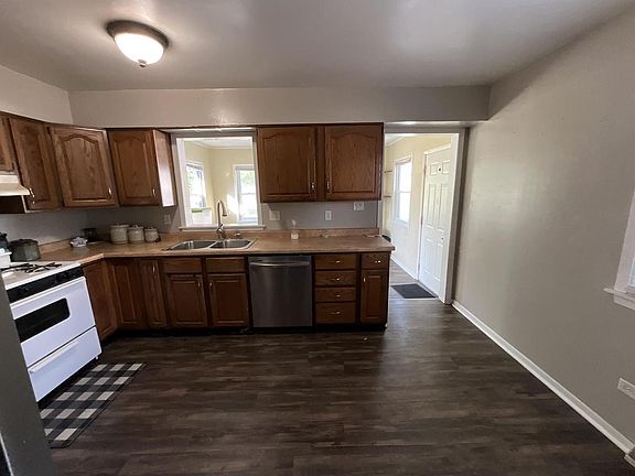 5th image of 780 N Glenwood DRIVE