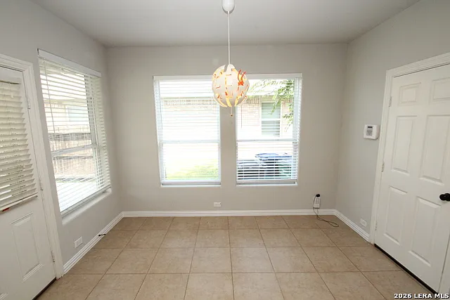 2207 Petseri Park — Photo 11