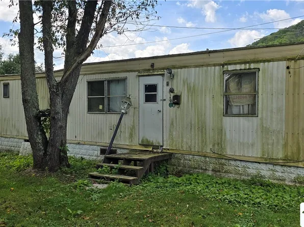 137 Dean St, Bolivar, NY 14715