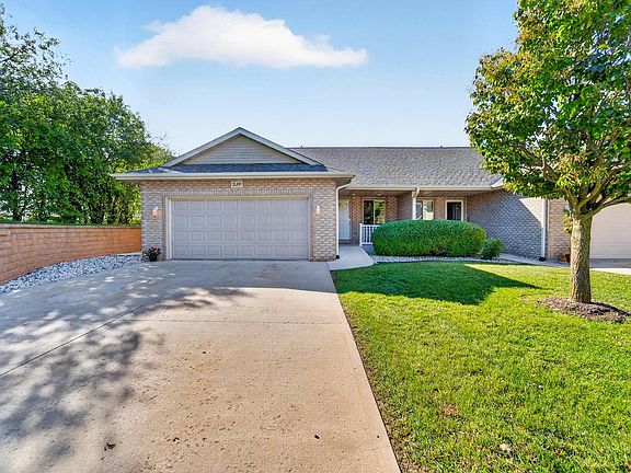 2nd image of 539 Bolson DRIVE