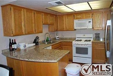 3rd image of 21000 Bryant St APT 6