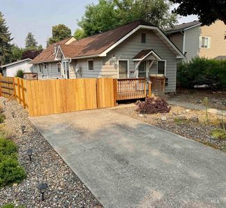 509/511 N Jefferson St, Moscow, ID, 83843