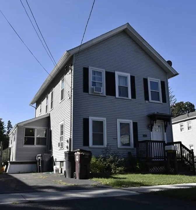10 Sherman St #2
