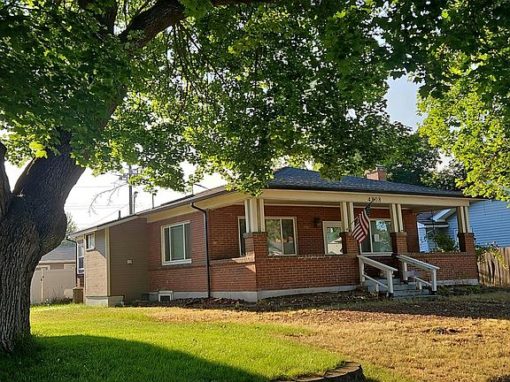 3rd image of 4808 N Lincoln St