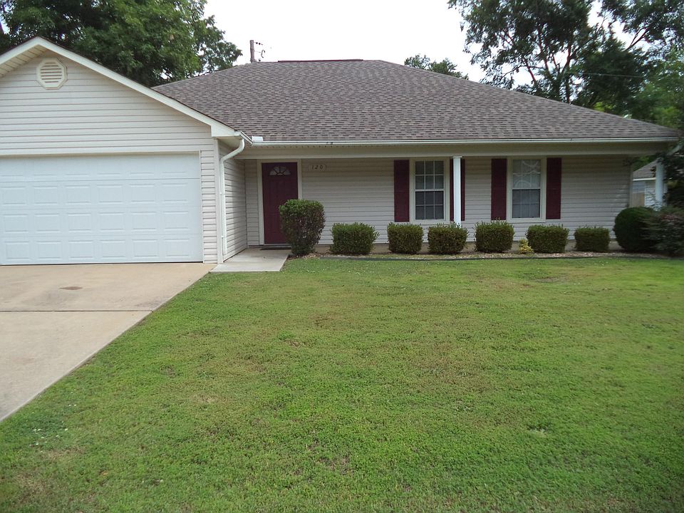 1st image of 120 Wintergreen Ct