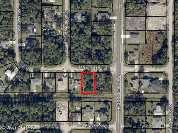318 Harmon St SW, Palm Bay, FL 32908