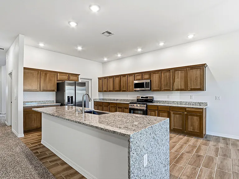14329 Steve Joyce Pkwy — Photo 10