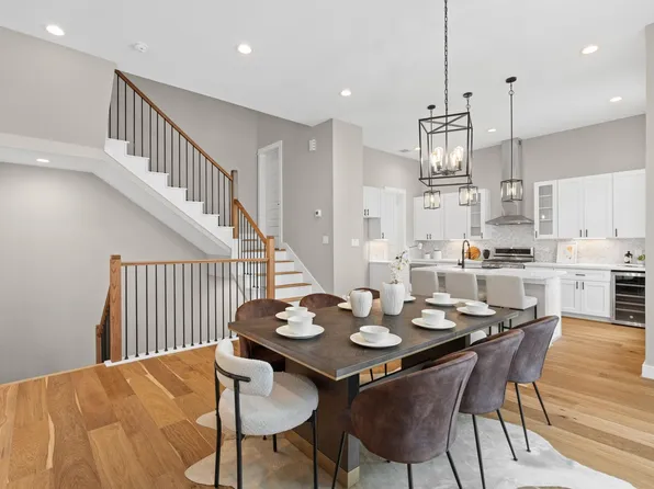 1173 W 19th St, Houston, TX 77008