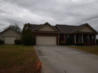 14983 Lipscomb Rd, Harvest, AL 35749