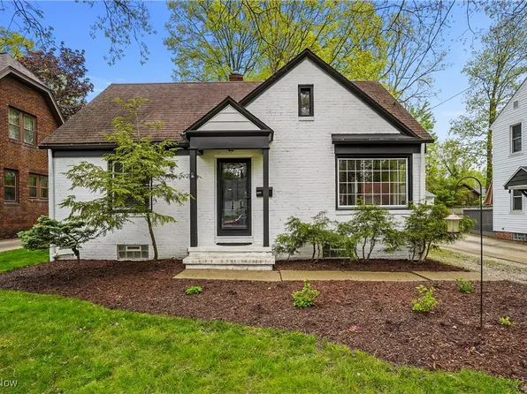 1937 11th St, Cuyahoga Falls, OH 44221