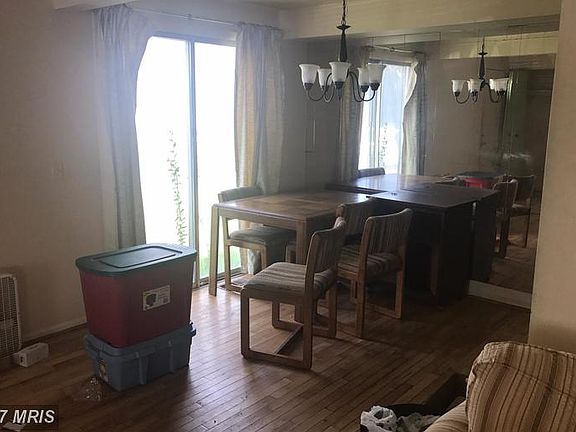 3rd image of 60 Brookshire Dr #B