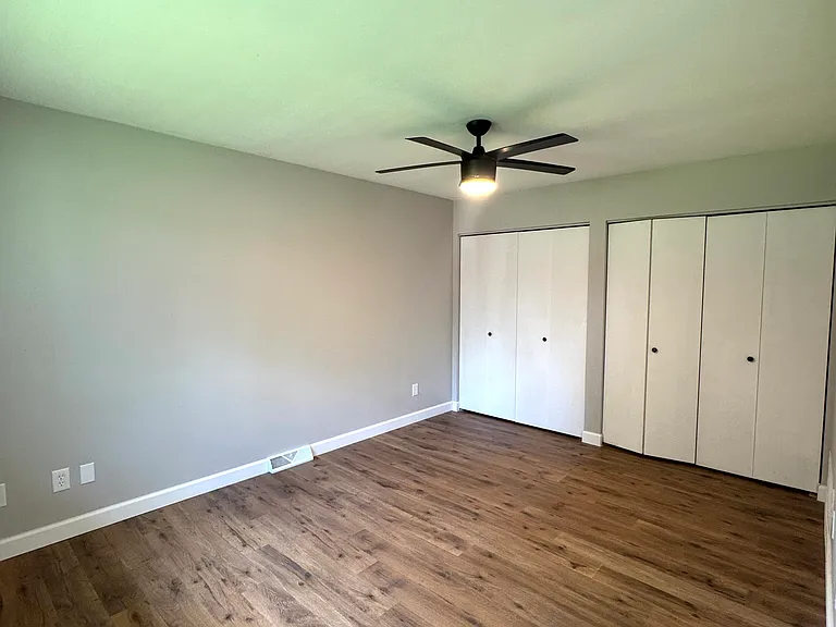 9347 Kennedy Ave — Photo 12