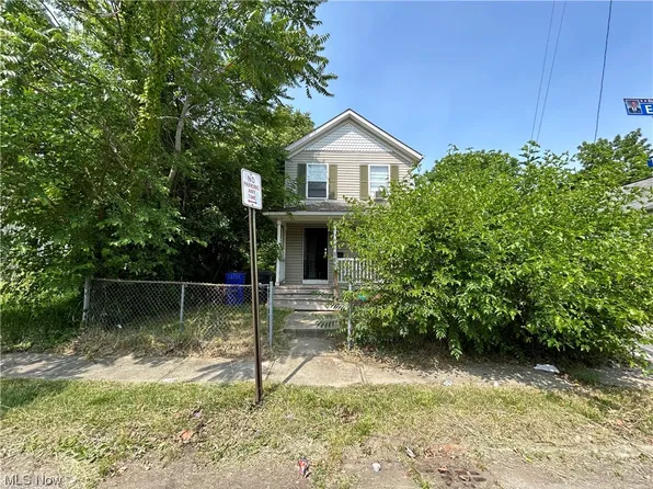 1190 E 112th St, Cleveland, OH 44108