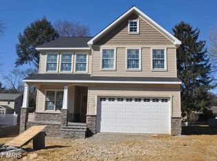 123 Sumner Rd, Annapolis, MD 21401