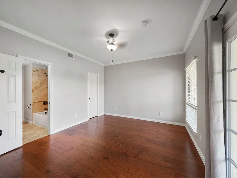 4144 Greystone Way #603 — Photo 7