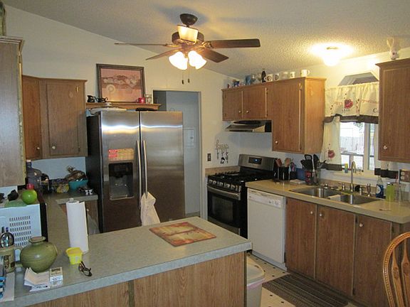 4th image of 750 E Stillwater Ave